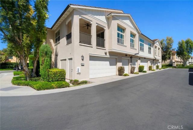110 Rose Arch, Irvine, CA 92620