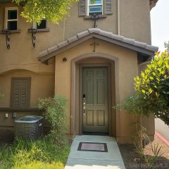 425 S Meadowbrook Dr 124, San Diego, CA 92114