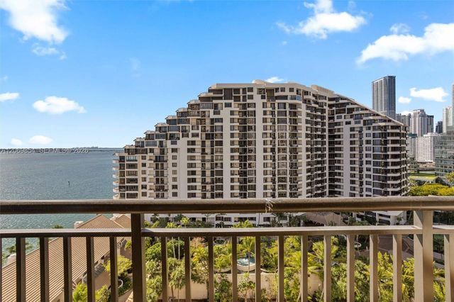 540 Brickell Key Drive 1519, Miami, FL 33131