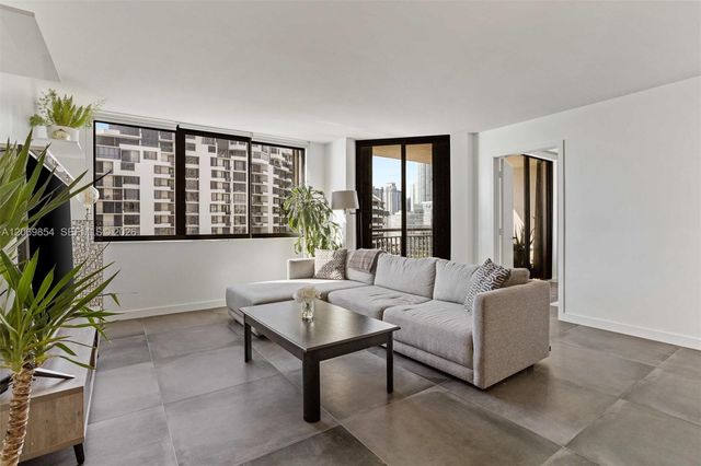 540 Brickell Key Drive 1519, Miami, FL 33131