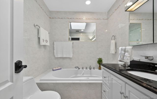 795 Herman Avenue, Franklin Square, NY 11010