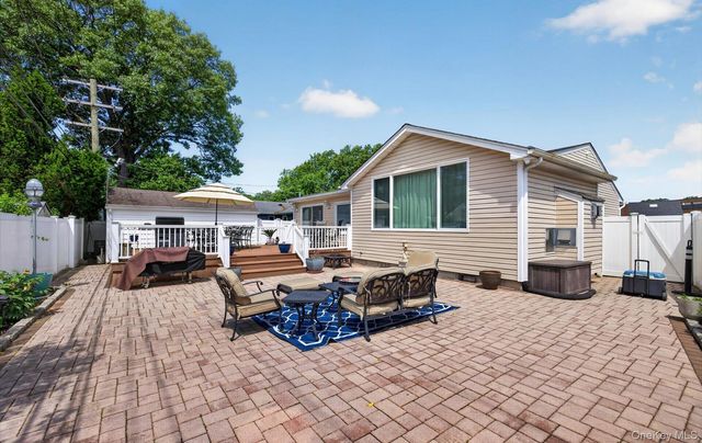 795 Herman Avenue, Franklin Square, NY 11010
