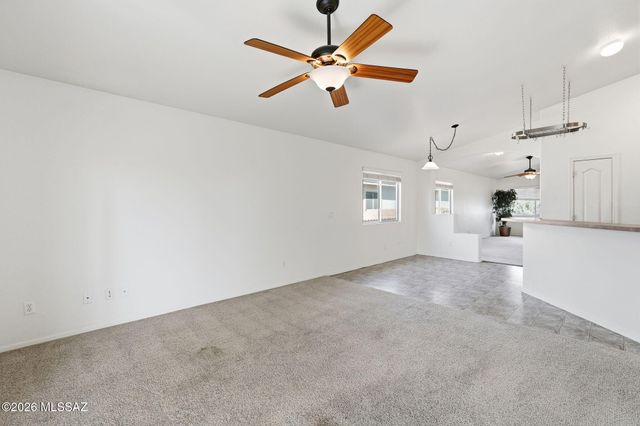 7730 S Titanite Lane, Tucson, AZ 85747