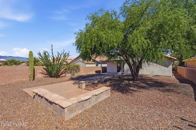 7730 S Titanite Lane, Tucson, AZ 85747