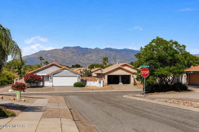 7730 S Titanite Lane, Tucson, AZ 85747