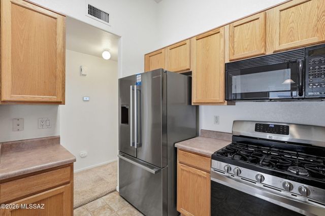 7730 S Titanite Lane, Tucson, AZ 85747