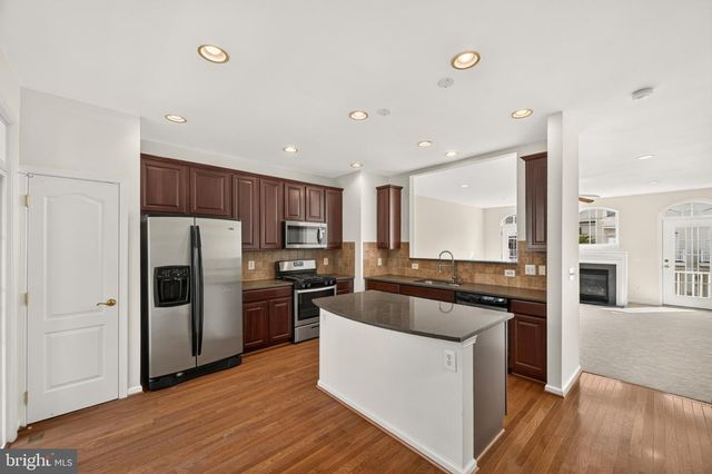 22997 BULWARK TER, Ashburn, VA 20148