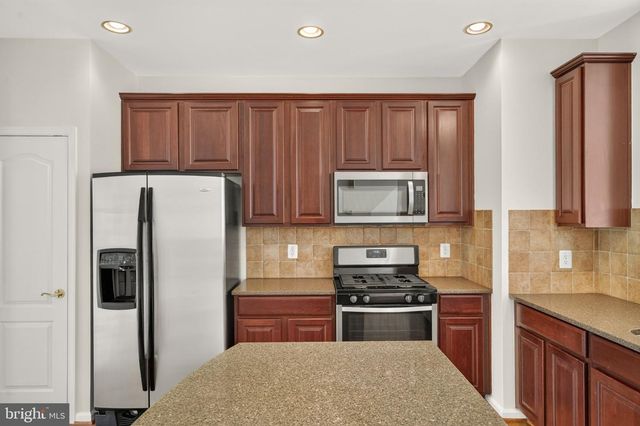 22997 BULWARK TER, Ashburn, VA 20148