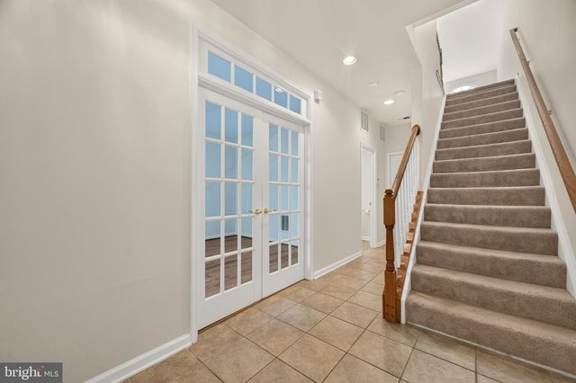 22997 BULWARK TER, Ashburn, VA 20148