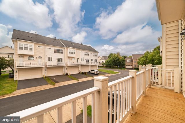 22997 BULWARK TER, Ashburn, VA 20148