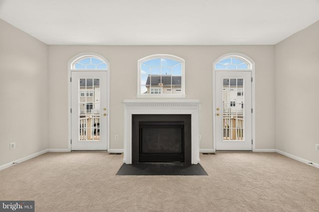 22997 BULWARK TER, Ashburn, VA 20148