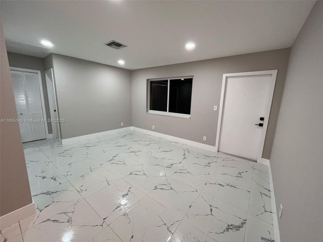 1015 W Las Olas Blvd 3, Fort Lauderdale, FL 33312