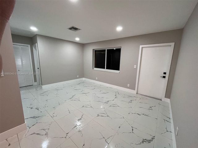 1015 W Las Olas Blvd 3, Fort Lauderdale, FL 33312