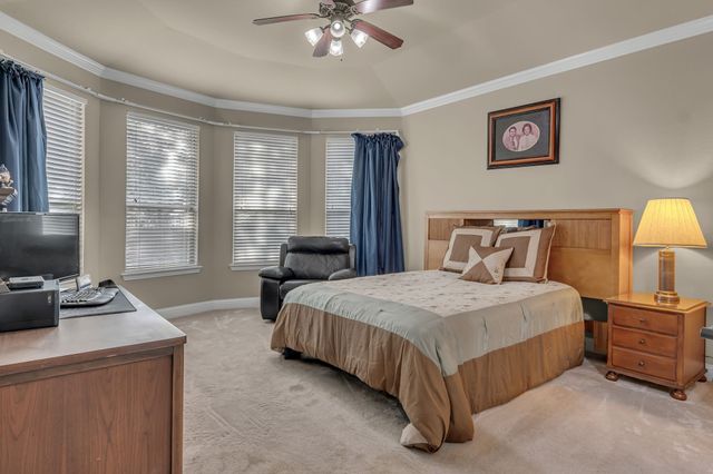 6820 Swallow Lane, North Richland Hills, TX 76182