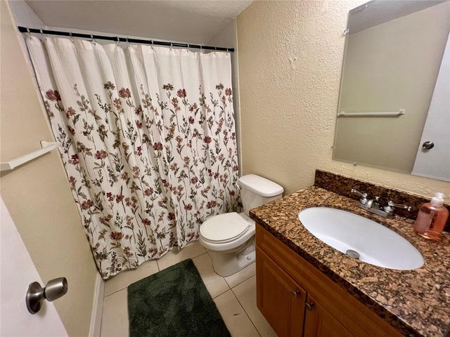 5221 BAYSHORE BOULEVARD 29, Tampa, FL 33611