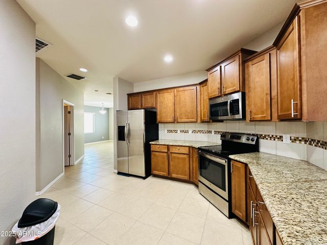 3612 S WASHINGTON Street, Chandler, AZ 85286