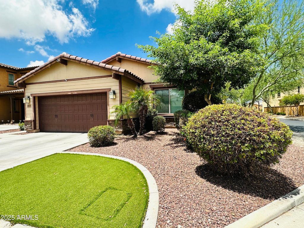 3612 S WASHINGTON Street, Chandler, AZ 85286