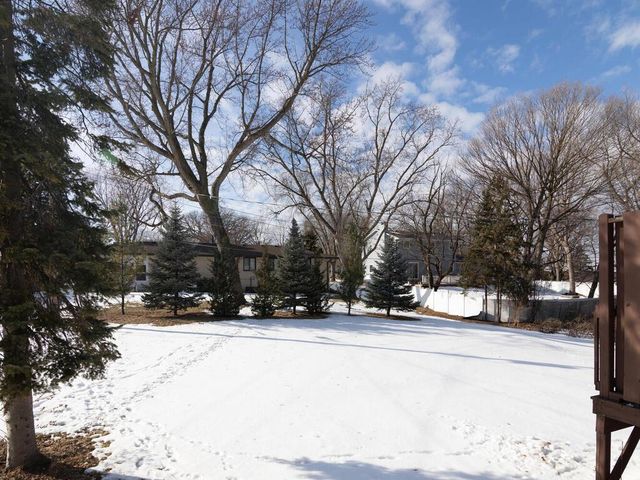 13224 Vivian Drive, Burnsville, MN 55337