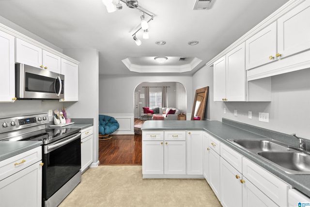 158 HIDDEN CREEK COVE, Pelham, AL 35124