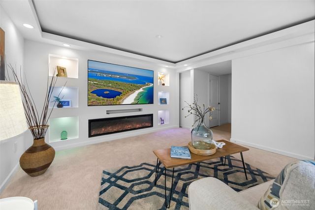 9330 16th Drive W, Everett, WA 98204