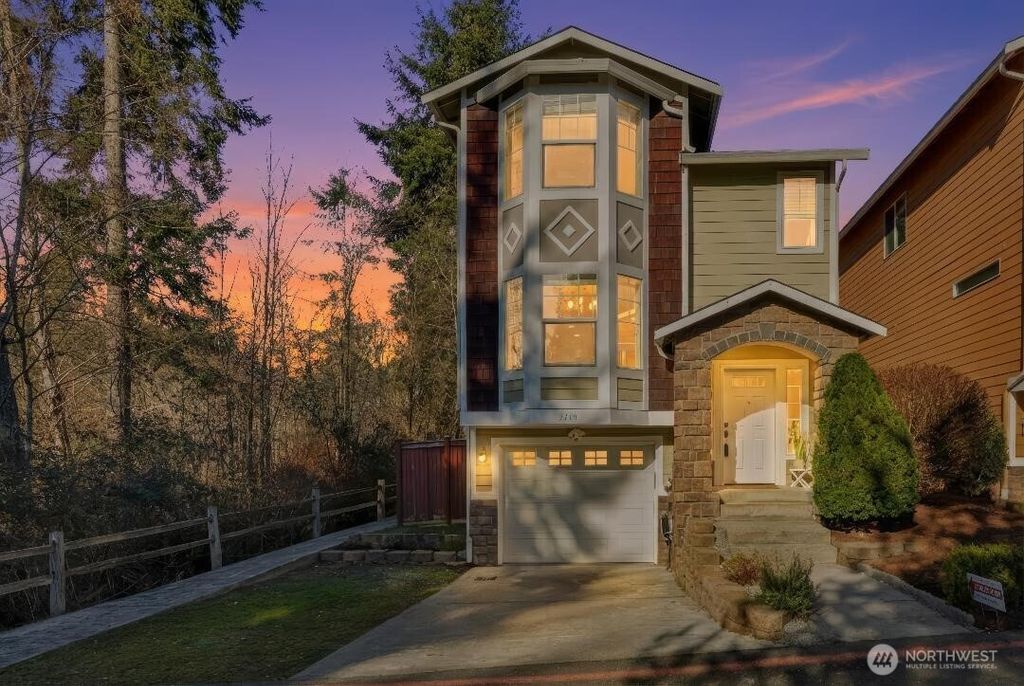 9330 16th Drive W, Everett, WA 98204