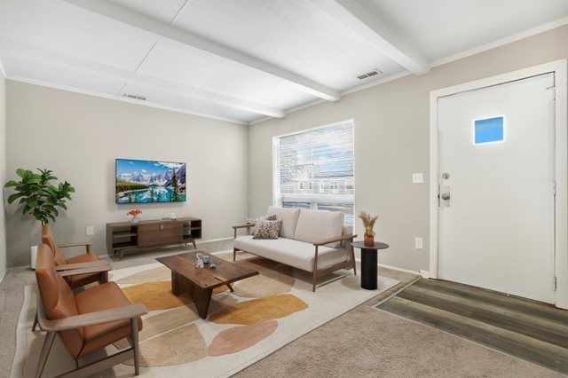 4201 Birchwood Road, Richton Park, IL 60471