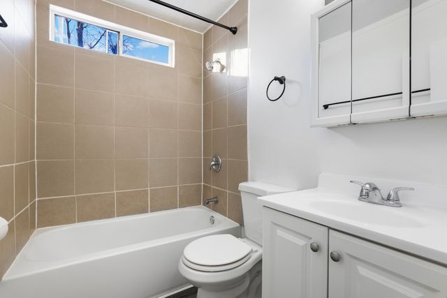 4201 Birchwood Road, Richton Park, IL 60471