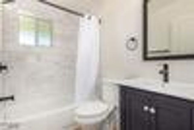 6049 W Laurie Lane 7, Glendale, AZ 85302