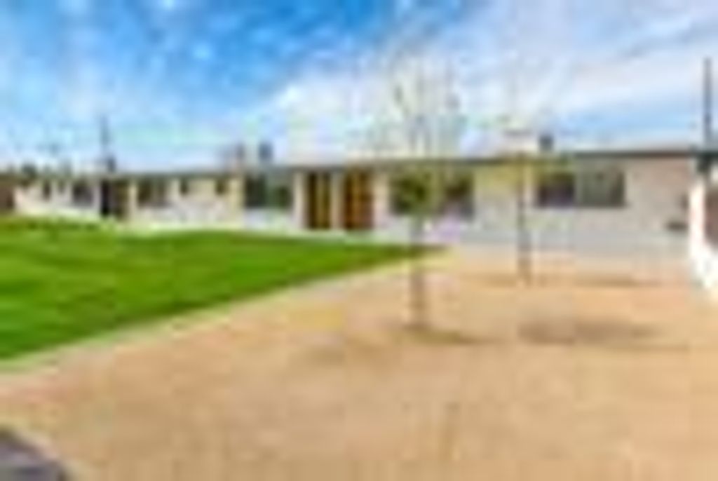 6049 W Laurie Lane 7, Glendale, AZ 85302