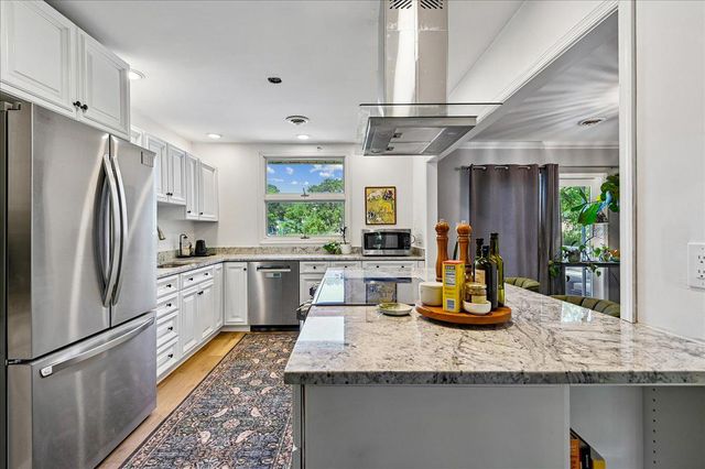 4950 BONNIEWOOD DR, Shady Side, MD 20764