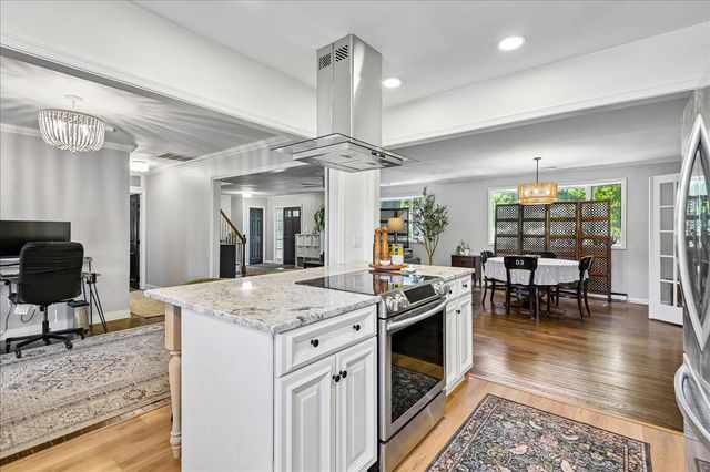 4950 BONNIEWOOD DR, Shady Side, MD 20764