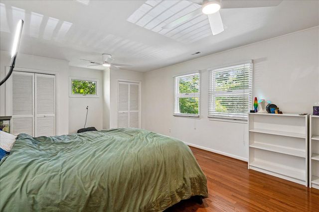 4950 BONNIEWOOD DR, Shady Side, MD 20764