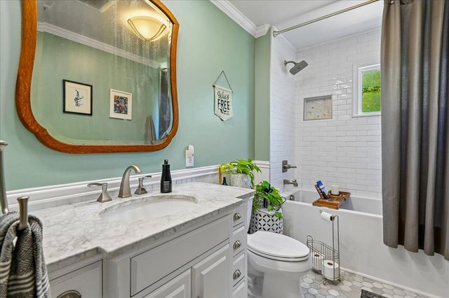 4950 BONNIEWOOD DR, Shady Side, MD 20764
