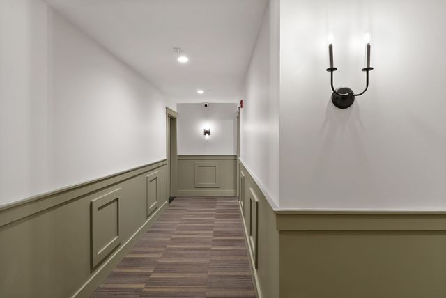 2034 W 75th Place 38, Merrillville, IN 46410