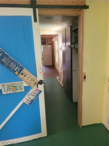 8230 Tolles DR, North Fort Myers, FL 33917