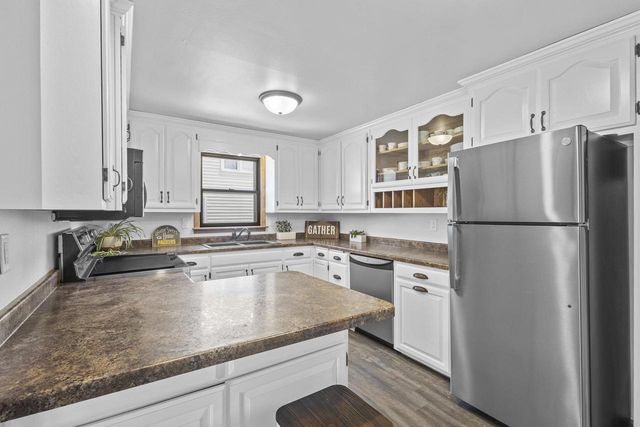 1204 THORNDALE STREET, Green Bay, WI 54304