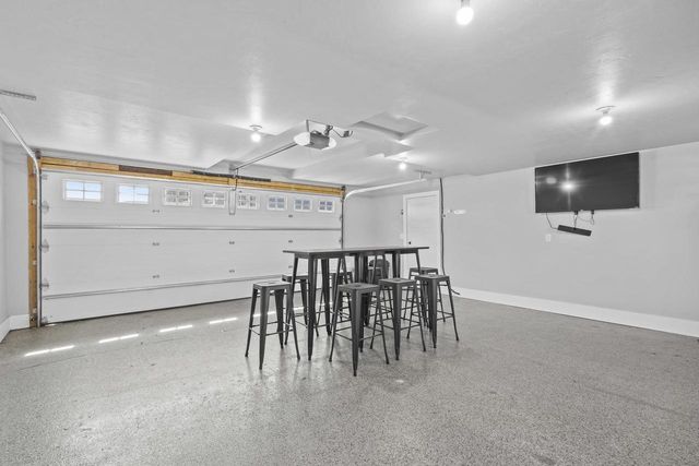 1204 THORNDALE STREET, Green Bay, WI 54304