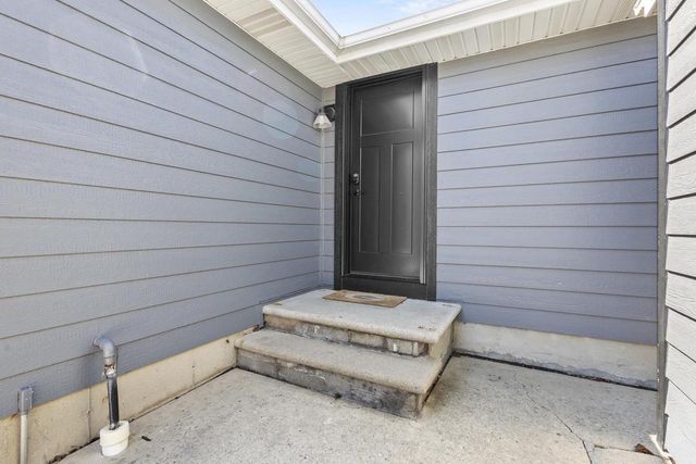 1204 THORNDALE STREET, Green Bay, WI 54304
