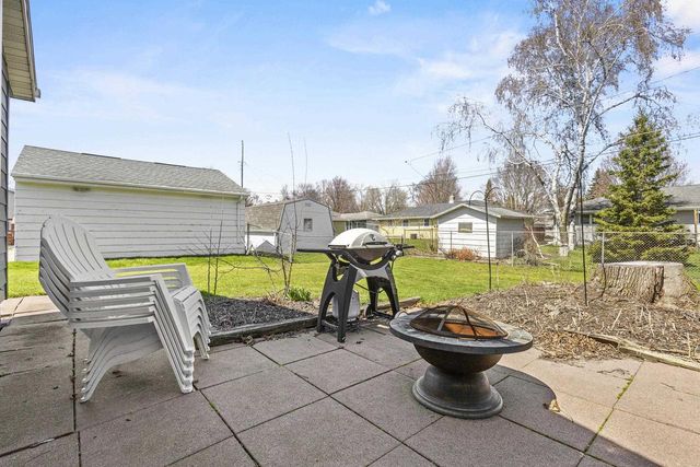 1204 THORNDALE STREET, Green Bay, WI 54304