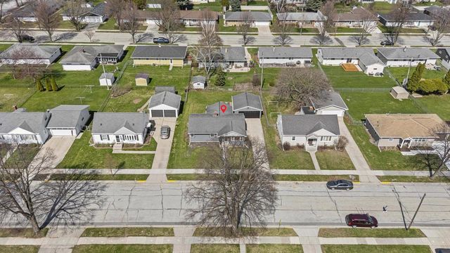 1204 THORNDALE STREET, Green Bay, WI 54304