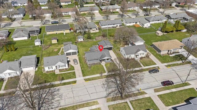 1204 THORNDALE STREET, Green Bay, WI 54304