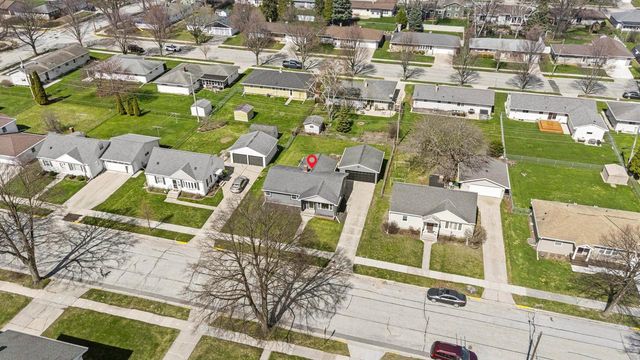 1204 THORNDALE STREET, Green Bay, WI 54304