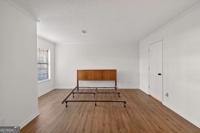 201 Barrington Hills Drive, Atlanta, GA 30350