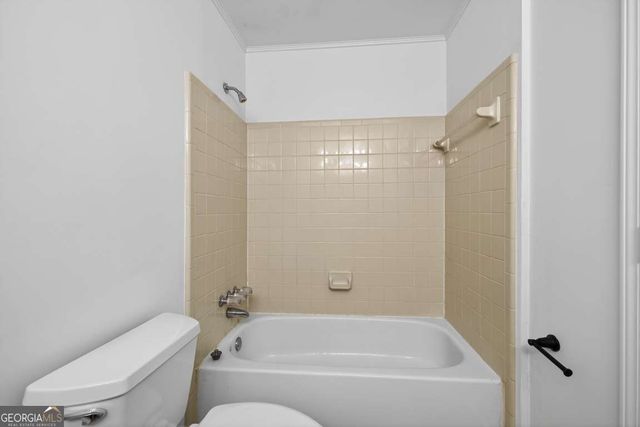 201 Barrington Hills Drive, Atlanta, GA 30350