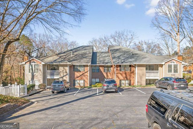 201 Barrington Hills Drive, Atlanta, GA 30350