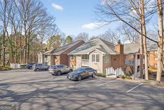 201 Barrington Hills Drive, Atlanta, GA 30350
