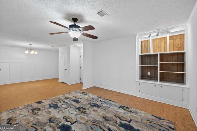 201 Barrington Hills Drive, Atlanta, GA 30350