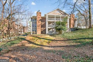 201 Barrington Hills Drive, Atlanta, GA 30350