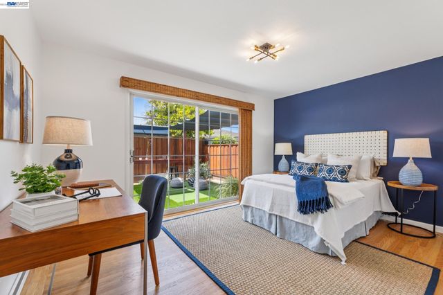 3280 Adams St, Alameda, CA 94501