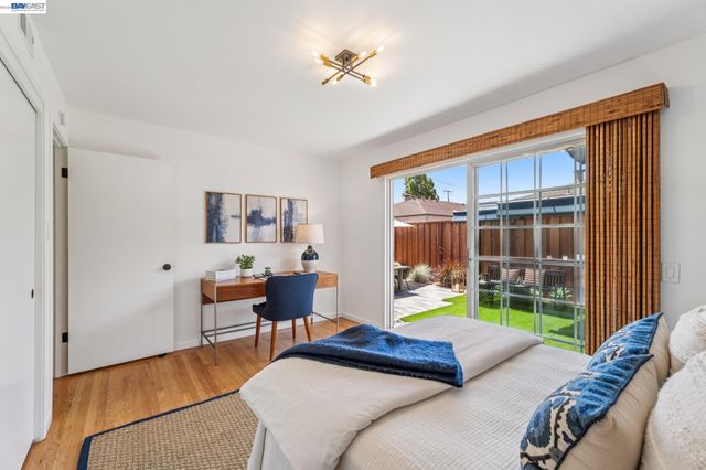 3280 Adams St, Alameda, CA 94501